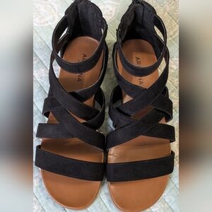 Arizona Jean Co Black Gladiator Sandals. Size 7.5